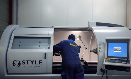 Nieuwe CNC draaibank voor Elzinga Machinefabriek